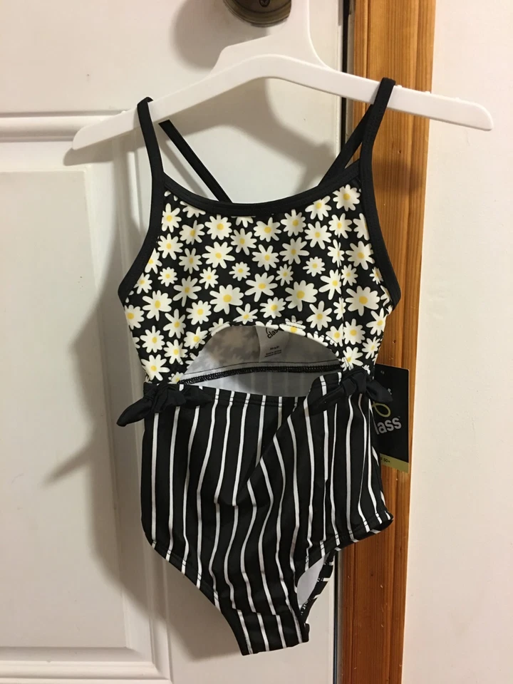 GIRL'S SIZE X-SMALL 4-5 ART CLASS ONE PIECE SWIM SUIT