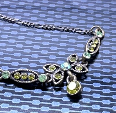 1928 Brand Green Rhinestone Necklace Dark Tone Bronze Chain EUC Vintage - Image 1 of 4