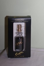 Curve Black Liz Claiborne Colonia - una fragancia para Hombres 2017