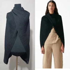 COS Cape Poncho made of 100% Wool Black Color One Size/ Ribbed - Picture 1 of 11
