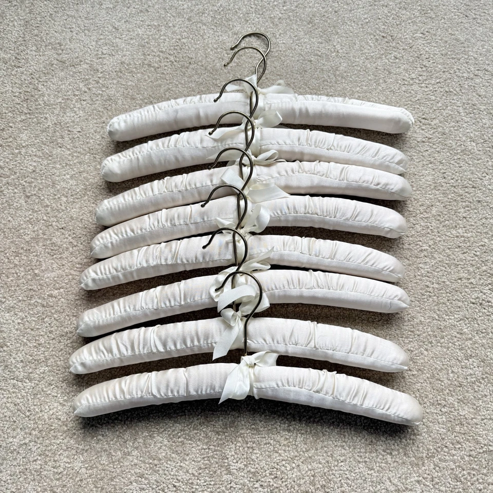 Lote de 8 ganchos de metal de color dorado cintas cubiertas de satén marfil Foto 1 de 1