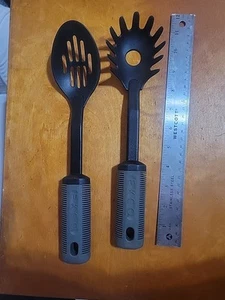 2 Ekco Rubber Soft Grip Grey and Black Pasta Fork & Slotted Spoon - Picture 1 of 6