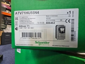 Altivar 71 ATV71HU55N4 - Imagen 1 de 5