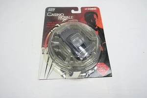 NUOVO James Bond 007 Casino Royale Aston Martin DBS TY96701 Corgi 2006 - Foto 1 di 3