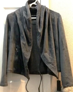 Blanknys Woman hoodie size extra small - Picture 1 of 5