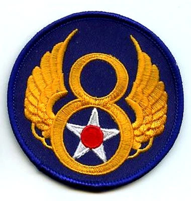 UK THORPE ABBOTTS AIRFIELD FLYING FORTRESS B-17 8TH EIGHTH AIR FORCE INSIGNIA - Image 1 of 4