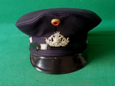 VECCHIO BERRETTO POMPIERI VIGILI DEL FUOCO GERMANIA FEDERALE DOPOGUERRA. CQ36 - Immagine 1 di 4