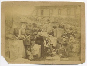 G039 Photographie vintage Sommet du puy de Dome Famille Goldeberg Guillaume 1870 - Picture 1 of 2