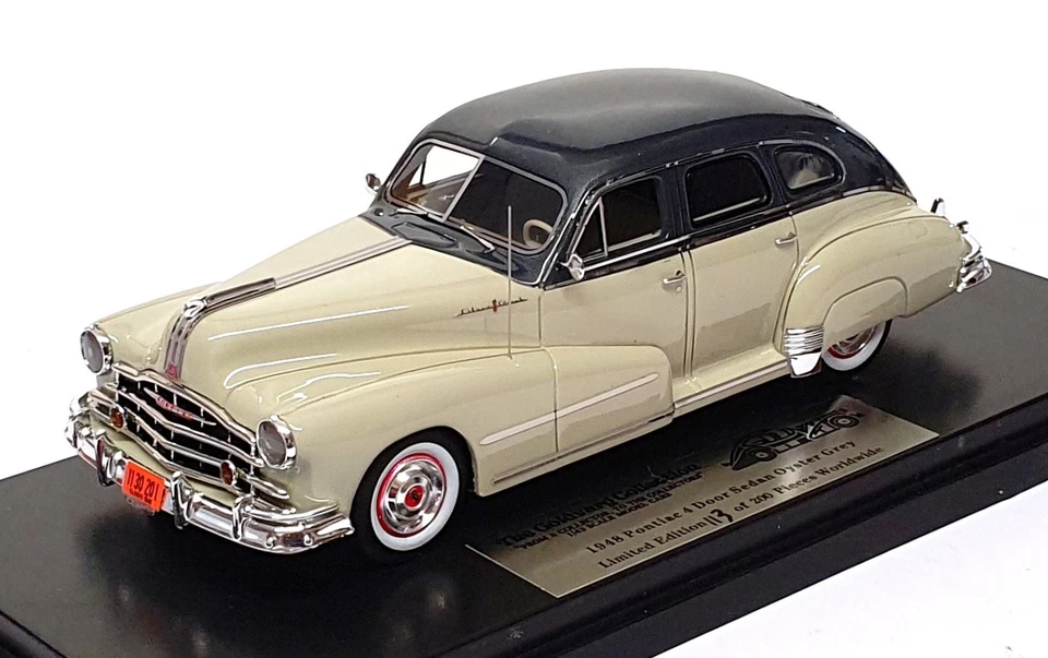 Goldvarg 1/43 Scale GC-083B - 1948 Pontiac 4Dr. Sedan - Oyster Grey — 第 1/4 张图片