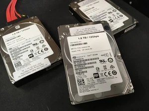 LOTE DE 15* NETAPP 1.8TB 10K 12G 2.5" SAS ST1800MM0129 X343_SSKBE1T8A10 *520BLOCK - Imagen 1 de 5