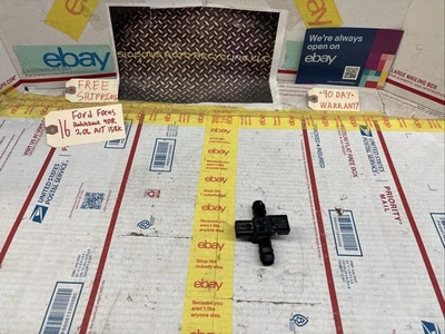 15-18 FORD FOCUS 2.0L NON TURBO FUEL PRESSURE SENSOR # 9U5A-9C052-BC oem - Image 1 of 4