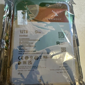 Seagate ST12000NE0008 IronWolf Pro 12TB 7200RPM SATA 6Gbs 3,5" 256MB NAS HDD-NOWY - Zdjęcie 1 z 4