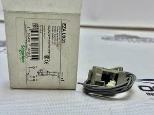 Schneider Easypact EZA-UX01 Alarm Auxiliary Contact | EZAUX01 | MCCB Add-On - Picture 1 of 3