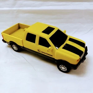 Ertl John Deere Yellow Extended Cab Truck 1:24 Scale - Picture 1 of 5