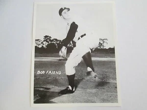 Vintage 8 x 10 Picture Bob Friend Pittsburgh Pirates - Picture 1 of 1