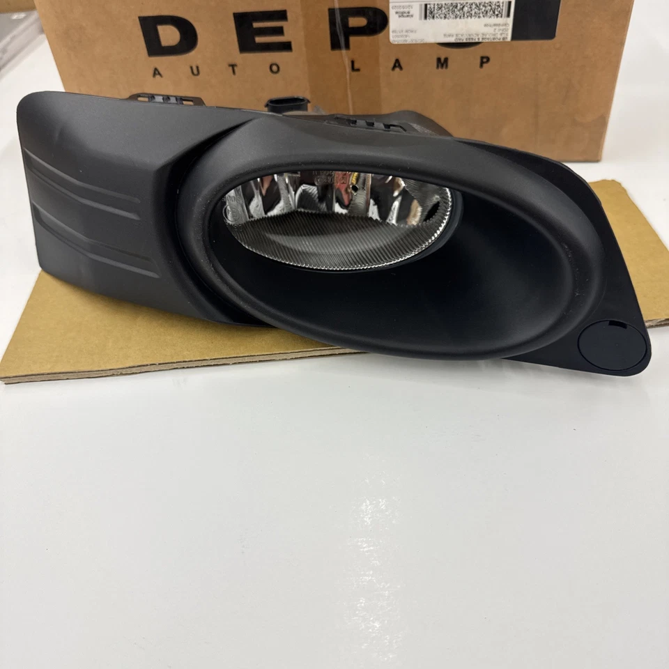 Luz antiniebla Depo 317-2050L-AC, LH, carcasa cromada, lente transparente, certificado Capa Foto 1 de 4