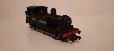 Mainline Class J72 0-6-0T Tank Locomotive 68745OO Gauge Spares Repairs - Image 1 of 4