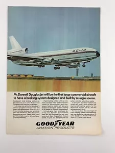 Anuncio de revista vintage, PRODUCTOS DE AVIACIÓN GOODYEAR. 1969. Color. - Imagen 1 de 3