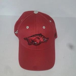 Arkansas Razorbacks Adjustable Strapback Hat Top Of The World - Picture 1 of 7