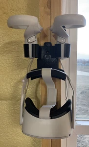 Wall mount for Meta Quest 2, Oculus Quest 2. Black - Picture 1 of 6