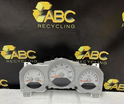 Chrysler PT Cruiser 2006-2008 conjunto de velocímetro OEM 119 k Foto 1 de 4