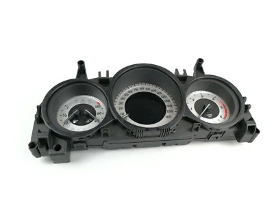Mercedes Benz C Class W204 Speedo Speedometer Tachometer Gauge Unit A2049004909 - Image 1 of 4