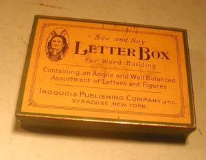 Vintage Briefkasten Dose mit Briefen von Iroquois Publishing Co., Syrakus, NY - Bild 1 von 2
