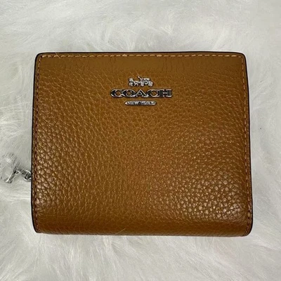 Cartera Coach Snap en cuero/plateado/silla ligera C2862 nueva con etiquetas Foto 1 de 4