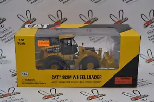 Die Cast Earth Moving CAT 982 M Wheel Loader Norscot 1/50 - Picture 1 of 2