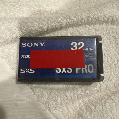 Sony SBP-32 32GB SxS Pro Memory Card with Case - Image 1 of 3