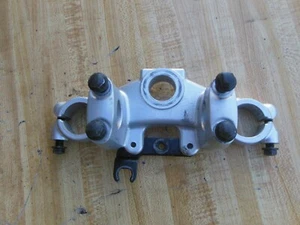 05 Yamaha TTR125E TTR125LET HORQUILLAS OEM ABRAZADERA TRIPLE ÁRBOL SUPERIOR - Imagen 1 de 8