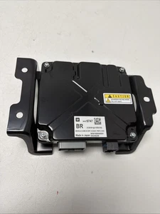 Módulo de control de fuente de alimentación Chevy Silverado 2500 2023 fabricante de equipos originales poco kilometraje 84379747 - Imagen 1 de 7