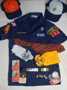 Lotto BOY SCOUTS di AMERICA BSA NORD-EST PENNSYLVANIA CONFEZIONE 156 TOPPE BELT CARD - Foto 1 di 9