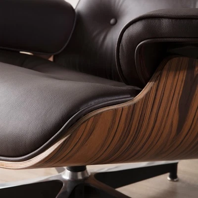 Sillón y otomana Mid Century de cuero italiano genuino con eas Foto 1 de 4