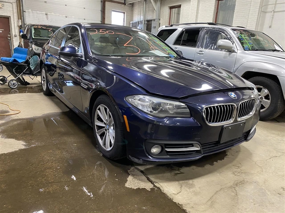 Volante bmw 528d 528i 2015 15 1414052 Foto 1 de 4