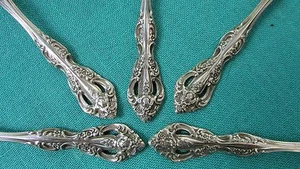 Cucchiaio da tavola cubo originale modello Michelangelo di Oneida cucchiaio forchetta inox - Foto 1 di 23