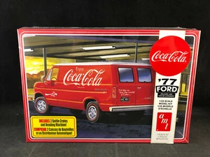 AMT 1977 Ford Coca-Cola Delivery Van 1:25 Scale Plastic Model Kit 1173 NIB - Picture 1 of 6