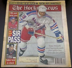 THE HOCKEY NEWS - 31 Oct. 1997 - Vol. 51 No. 8 - Cover Story: Gretzky Assists - Picture 1 of 1