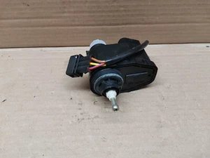 Moteur reglage phare SEAT TOLEDO 1  REF 1L0941295 - Picture 1 of 5