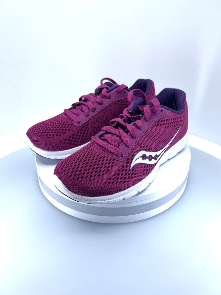 Size 5 - Saucony Grid Ideal Pink 2016