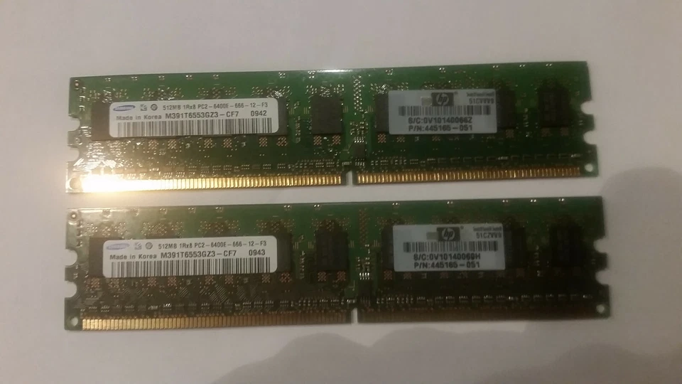 M391T2953GZ3-CF7 Samsung 2 Go (2*1Go) PC2-6400E DDR2-800MHz ECC CL6 240-Pin - Photo 1/1