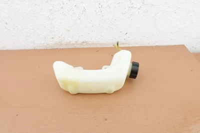 Weed Eater W25CBK String Trimmer OEM Fuel Tank 580-357401 - Image 1 of 4