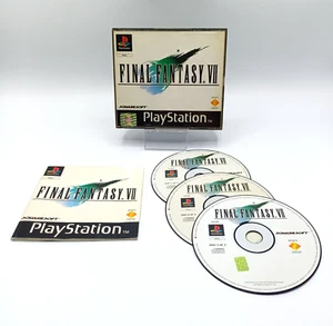 Final Fantasy VII 7 PS1 Playstation 1 Black Label Gioco Sony PAL Uk Eng Completo - Foto 1 di 12