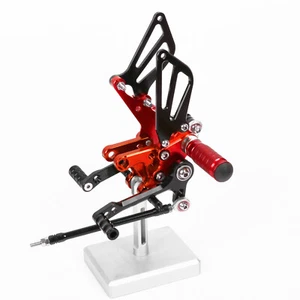 For Suzuki GSXR1000 2001-2004 Rearsets Foot pegs Rear Set Red&Black CNC 2002 03 - Foto 1 di 8