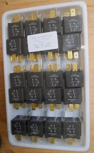 (1) NUEVO Relé Automotriz Tyco 4 Pin 1432772-1 SPST 12 VDC 30A - Imagen 1 de 3