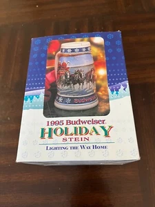 Vintage 90’s Budweiser Holiday Stein Lighting The Way Home NEW Open Box 1995 - Picture 1 of 11