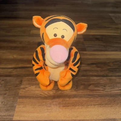 Vtg 1998 Disney 12” Bouncing Tigger Talking Jumping Tested Partially Works Read - image 1 of 4