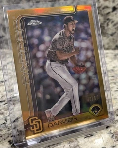 2025 Topps Chrome Yu Darvish rifrattore dorato 40/50 San Diego Padres - Foto 1 di 1