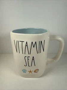 RAE DUNN Becher/Tasse ~ Artisan Collection by Magenta ~ VITAMIN SEA ~ Oversized - Bild 1 von 10