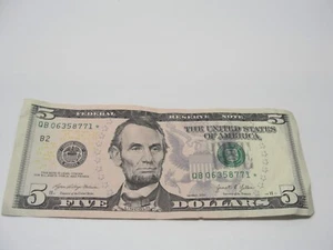 2021 FIVE DOLLAR UNITED STATES NOTE STAR NOTE Z1869 - Picture 1 of 3
